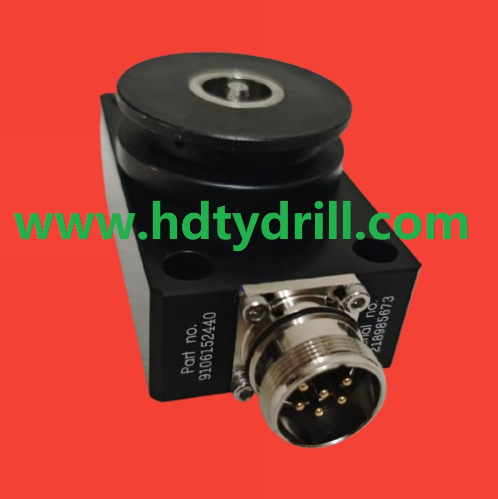 9106_1524_40 - sensor Epiroc.jpg